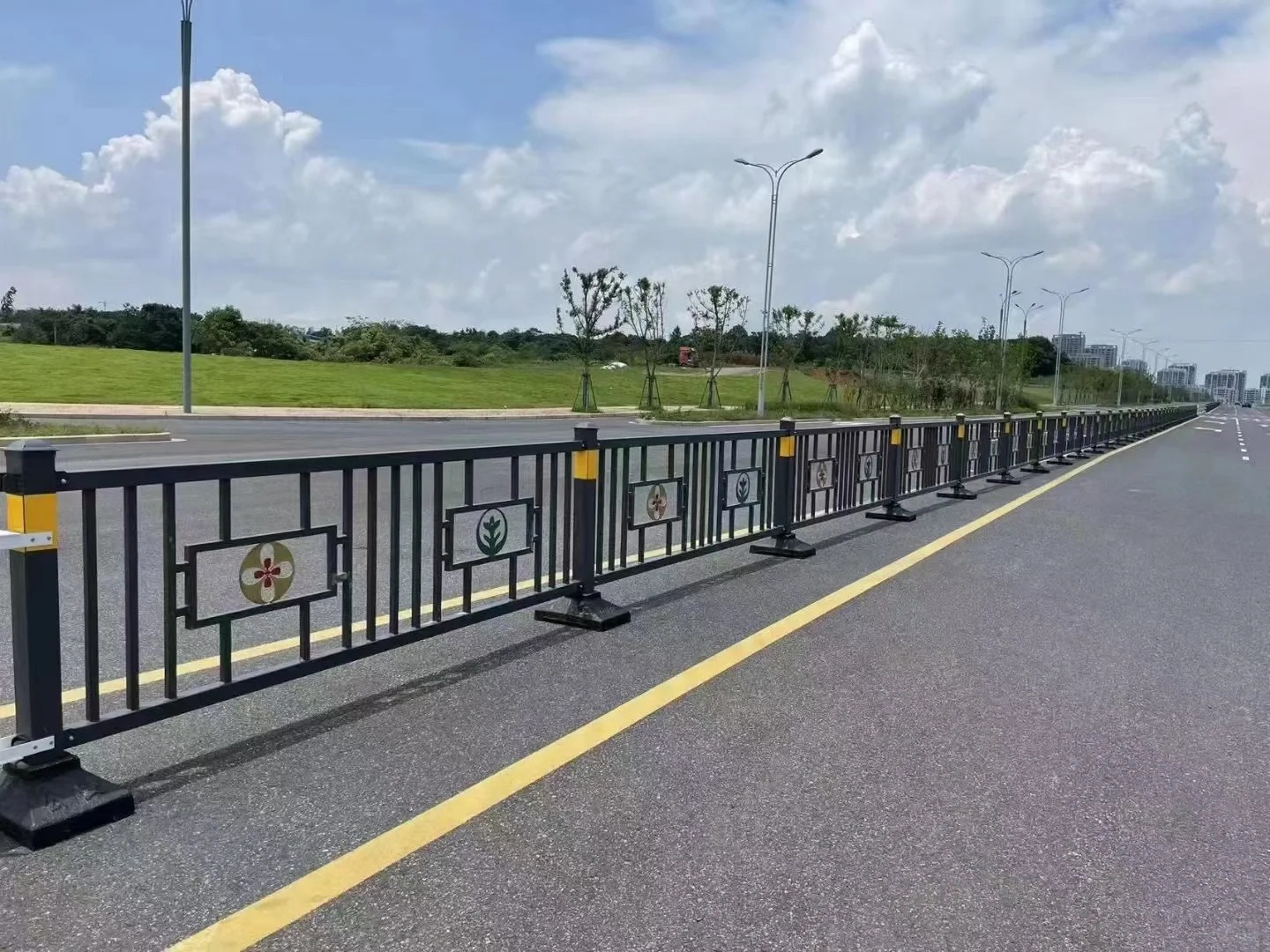 道路护栏